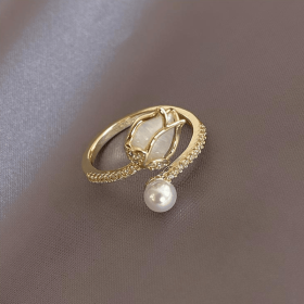 Personality Tulip Imitation Pearl Zircon Ring Classic Elegant Women's Open Adjustable Finger Ring Jewelry (Color: White, size: Adjustable)